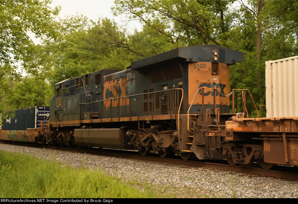 CSX 5102